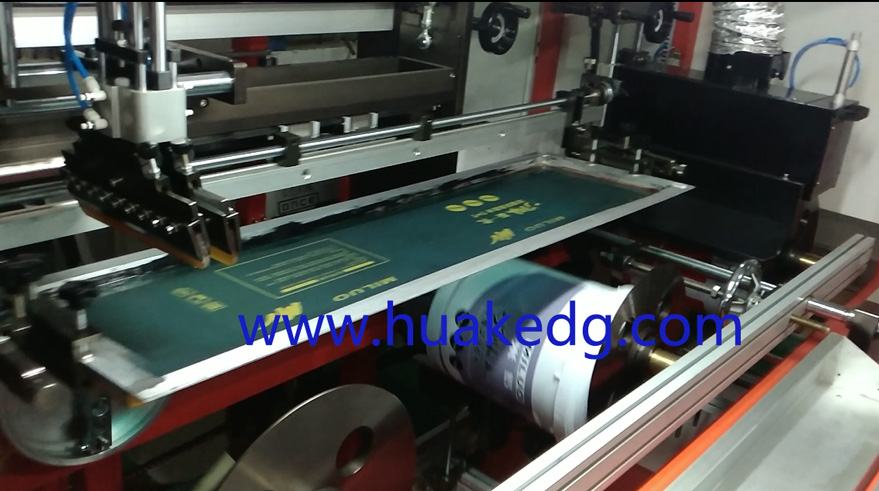 Silk Screen Printer on Buckets