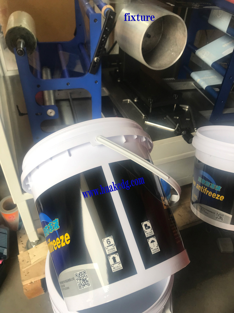 Automatic Heat Transfer Machine on Paint Buckets
